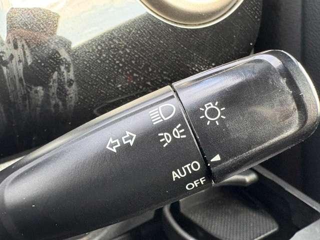 ハスラー JスタイルIIターボ ホワイトルーフ!アイドリングストップ!デュアルカメラブレーキサポート!純正ナビ&フルセグTV&DVD&BT!全方位モニター!HIDヘッドライト!オートライト!純正アルミ!シートヒーター!禁煙車!(19枚目)