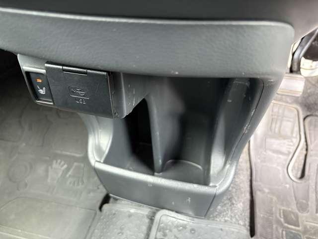 ハスラー JスタイルIIターボ ホワイトルーフ!アイドリングストップ!デュアルカメラブレーキサポート!純正ナビ&フルセグTV&DVD&BT!全方位モニター!HIDヘッドライト!オートライト!純正アルミ!シートヒーター!禁煙車!(55枚目)