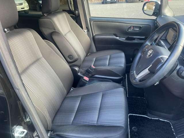 ヴォクシー ハイブリッドＺＳ　煌ＩＩ　後期型！禁煙車！両側パワースライドドア！純正ナビ！フルセグ！バックカメラ！スマートキー！ＥＴＣ！Ｂｌｕｅｔｏｏｔｈ！クルーズコントロール！セーフティセンス！オートマチックハイビーム！シートヒーター！（18枚目）