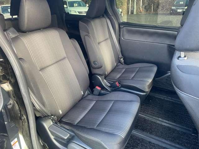 ヴォクシー ハイブリッドＺＳ　煌ＩＩ　後期型！禁煙車！両側パワースライドドア！純正ナビ！フルセグ！バックカメラ！スマートキー！ＥＴＣ！Ｂｌｕｅｔｏｏｔｈ！クルーズコントロール！セーフティセンス！オートマチックハイビーム！シートヒーター！（19枚目）