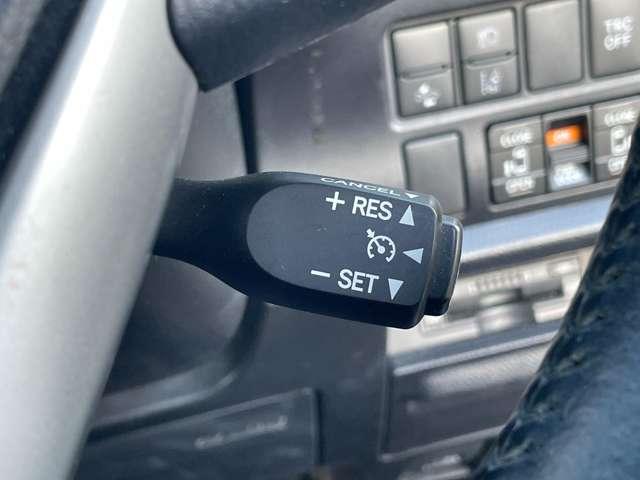 ヴォクシー ハイブリッドＺＳ　煌ＩＩ　後期型！禁煙車！両側パワースライドドア！純正ナビ！フルセグ！バックカメラ！スマートキー！ＥＴＣ！Ｂｌｕｅｔｏｏｔｈ！クルーズコントロール！セーフティセンス！オートマチックハイビーム！シートヒーター！（45枚目）