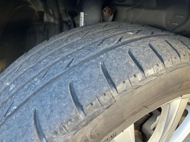 アクア Ｇブラックソフトレザーセレクション　モデリスタエアロ！純正ナビ＆フルセグＴＶ＆ＤＶＤ＆ＢＴ＆バックカメラ！スマートエントリー／スタートシステム！オートライト！社外アルミ！ナノイー！シートヒーター！ブラック合皮シート！（15枚目）