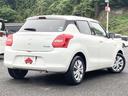 スイフト ハイブリッドＭＧ　禁煙車／セーフティサポート／純正ナビ／フルセグＴＶ／ＤＶＤ／Ｂｌｕｅｔｏｏｔｈ／バックカメラ／ＬＥＤヘッドライト／運転席シートヒーター／ビルトインＥＴＣ／スマートキー／障害物センサー／横滑り防止装置／（5枚目）