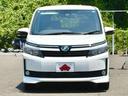 ヴォクシー １．８ハイブリッド　７名　禁煙車！衝突被害軽減ブレーキ！クルーズコントロール！後席モニター！両側パワースライドドア！メモリーナビ！バックカメラ！Ｂｌｕｅｔｏｏｔｈ対応！フルセグＴＶ！ＥＴＣ２．０！オートライト！シートヒーター！（8枚目）