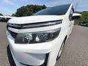 １．８　ハイブリッドＶ　７名　禁煙車！クルーズコントロール！後席フリップダウンモニター！両側パワースライドドア！純正ナビ！バックカメラ！ＢＴ！フルセグＴＶ！ＥＴＣ！オートライト！シートヒーター！スマートキー＆プッシュスタート！（12枚目）