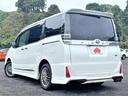 ヴォクシー ハイブリッドＺＳ　煌ＩＩ　禁煙車！衝突被害軽減ブレーキ！クルコン！後席モニター！両側パワースライドドア！純正ナビ！バックカメラ！ＢＴ！フルセグＴＶ！ＥＴＣ！シートヒーター！スマートキー＆プッシュスタート！モデリスタエアロ！（5枚目）