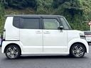 Ｎ－ＢＯＸカスタム ２トーンカラースタイル　ＧターボＳＳパッケージ　禁煙車！衝突被害軽減ブレーキ！クルコン！両側パワースライドドア！純正ナビ！バックカメラ！ＢＴ！フルセグＴＶ！ＥＴＣ！オートライト！スマートキー＆プッシュスタート！２トーンカラースタイル！アルミＷ！（7枚目）