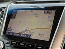 「純正ナビ」　純正ナビ付きで知らない土地のドライブも安心！ＣＤ、ＴＶも楽しめます♪
