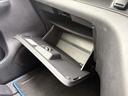 「グローブボックス」収納スペースがあるため、車内の整理整頓ができます！