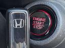 「スマートキー&プッシュスタート」 カギを出さなくてもドアロック&解除、エンジンスタート&ストップが出来ます♪