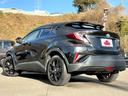 C-HR ハイブリッドG モード ネロ 1オーナー/セーフティセンス/純正ナビ&フルセグTV/Bluetooth/LEDヘッドライト/ブラインドスポットモニター/ハ半革シート/禁煙車/スマートキー/車検令和8年6月/バックカメラ/ETC(5枚目)