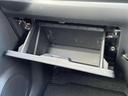 「グローブボックス」収納スペースがあるため、車内の整理整頓ができます!