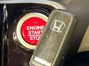 「スマートキー＆プッシュスタート」　カギを出さなくてもドアロック＆解除、エンジンスタート＆ストップが出来ます♪