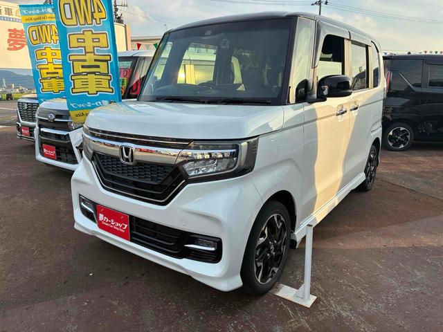 Ｎ－ＢＯＸカスタム Ｇ・Ｌターボホンダセンシング　４ＷＤ　ＥＴＣ　バックカメラ　両側電動スライドドア　オートクルーズコントロール　レーンアシスト　衝突被害軽減システム　オートライト　ＬＥＤヘッドランプ　スマートキー　アイドリングストップ（2枚目）