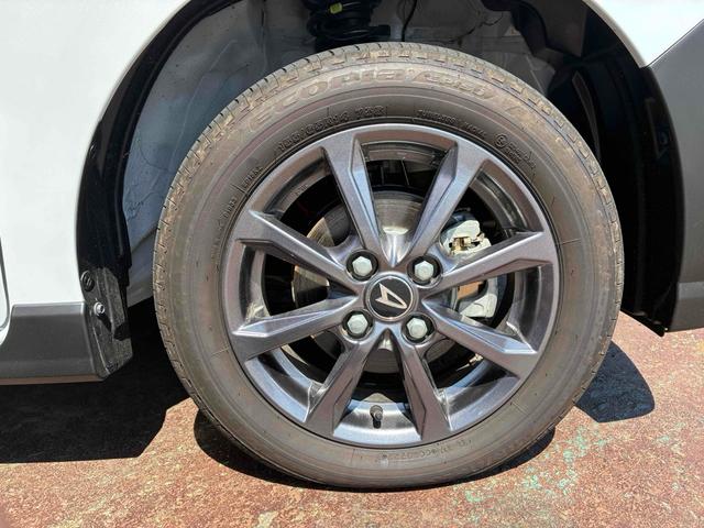タント ファンクロス　４ＷＤ　バックカメラ　両側電動スライドドア　ナビ　ＴＶ　クリアランスソナー　衝突被害軽減システム　オートライト　ＬＥＤヘッドランプ　ヘッドライトウォッシャー　スマートキー　アイドリングストップ（17枚目）