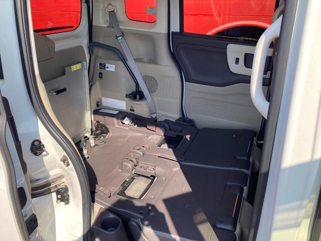 Ｎ－ＢＯＸ Ｇ・スロープホンダセンシング　福祉車輌　ＥＴＣ　バックカメラ　オートクルーズコントロール　レーンアシスト　衝突被害軽減システム　両側電動スライドドア　スマートキー　アイドリングストップ　電動格納ミラー　オートライト　シートヒーター（9枚目）