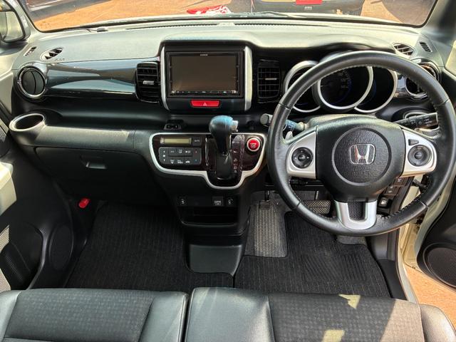 Ｎ－ＢＯＸカスタム Ｇ・ターボＬパッケージ　４ＷＤ　ドライブレコーダー　ＥＴＣ　両側電動スライドドア　オートクルーズコントロール　オートライト　スマートキー　アイドリングストップ　電動格納ミラー　シートヒーター　ベンチシート　ＣＶＴ（10枚目）