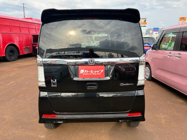 自動車に乗るなら、任意保険が欠かせません。当社では、東京海上日動保険の代理店となっておりますで安心です。お客様のニーズにあったプランをご提案いたします。