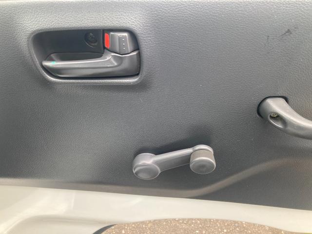 NT100クリッパートラック DX 4WD 軽トラック MT エアコン 運転席エアバッグ 助手席エアバッグ(12枚目)