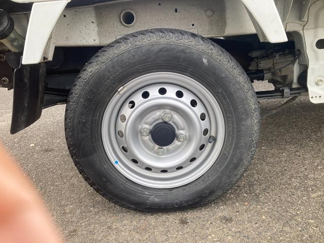 NT100クリッパートラック DX 4WD 軽トラック MT エアコン 運転席エアバッグ 助手席エアバッグ(14枚目)