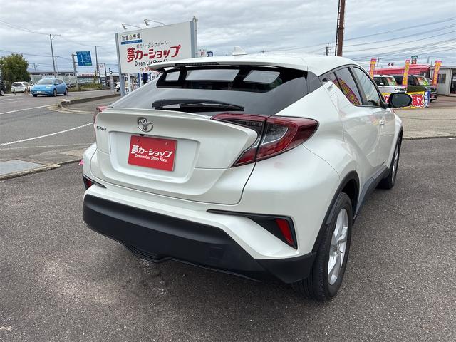 Ｃ－ＨＲ Ｓ－Ｔ　ＬＥＤエディション　４ＷＤ　オートクルーズコントロール　レーンアシスト　衝突被害軽減システム　オートマチックハイビーム　ＬＥＤヘッドランプ　アルミホイール　スマートキー　電動格納ミラー　ＣＶＴ　盗難防止システム（7枚目）