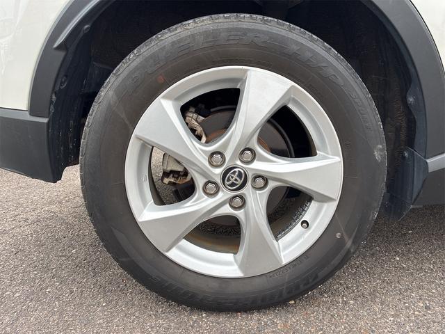 Ｃ－ＨＲ Ｓ－Ｔ　ＬＥＤエディション　４ＷＤ　オートクルーズコントロール　レーンアシスト　衝突被害軽減システム　オートマチックハイビーム　ＬＥＤヘッドランプ　アルミホイール　スマートキー　電動格納ミラー　ＣＶＴ　盗難防止システム（18枚目）