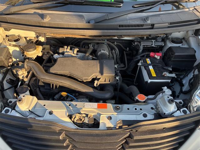 ルーミー X S 4WD バックカメラ 両側スライド・片側電動 クリアランスソナー 衝突被害軽減システム アルミホイール オートマチックハイビーム オートライト スマートキー アイドリングストップ 電動格納ミラー(20枚目)