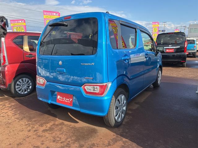 ワゴンR ハイブリッドFX レーンアシスト 衝突被害軽減システム スマートキー アイドリングストップ 電動格納ミラー シートヒーター ベンチシート CVT 盗難防止システム ABS ESC CD ミュージックプレイヤー接続可(5枚目)