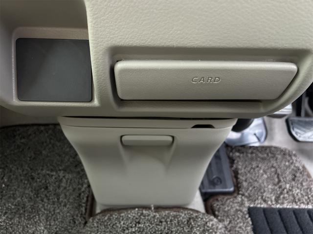 ＮＶ１００クリッパーリオ Ｇ　４ＷＤ　軽バン　ＡＴ　衝突被害軽減システム　クリアランスソナー　レーンアシスト　ドライブレコーダー　ＥＴＣ　両側電動スライドドア　スマートキー　電動格納ミラー　シートヒーター　オートライト　ＨＩＤ（14枚目）