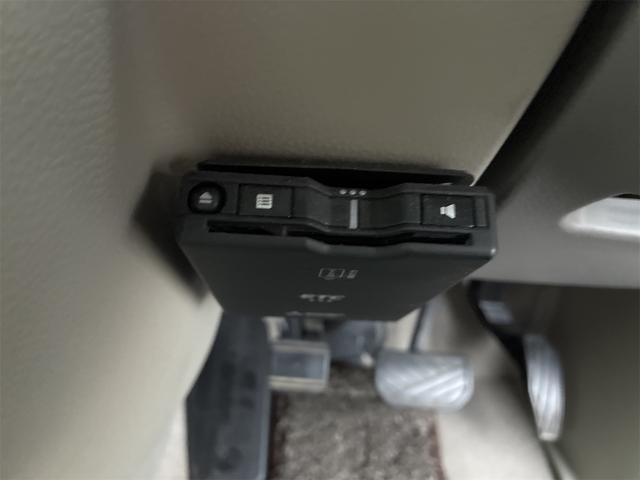 ＮＶ１００クリッパーリオ Ｇ　４ＷＤ　軽バン　ＡＴ　衝突被害軽減システム　クリアランスソナー　レーンアシスト　ドライブレコーダー　ＥＴＣ　両側電動スライドドア　スマートキー　電動格納ミラー　シートヒーター　オートライト　ＨＩＤ（16枚目）