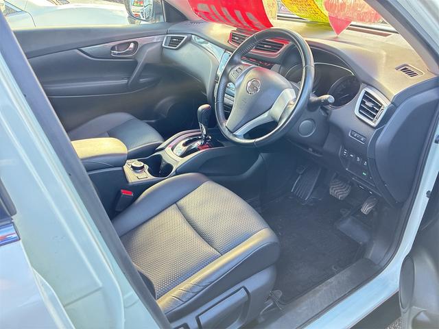 ���X�̃i�r�Q�[�V�����A�I�[�f�B�I�Ȃǂ̑����i�ɂ��܂��Ă͌���ł̔̔��ƂȂ�܂��B�����m���g�p�m�F���s���Ă���܂����A���\��ۏ؂�����̂ł͂������܂���B���������������܂��B