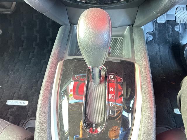 �l�C�Ԏ킩��A����]�̃J���[���I�ׂ܂��B�V�ԃ��[�X�͓��X�܂ŁA���[���̂��Ԃ��ꏏ�ɒT���܂��傤