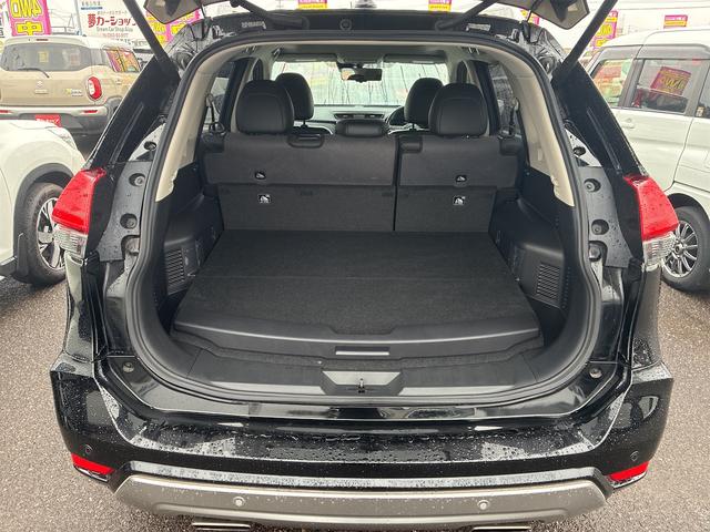 ���ÎԂ̂ق��A�V�Ԃ̔̔����s���Ă���܂��B�ڍׂ̓X�^�b�t�܂ŁI�펞�A�݌ɂ͂T�O��I�[�o�[�I�@���C�ɓ���̎Ԃɉ�邩���I�H