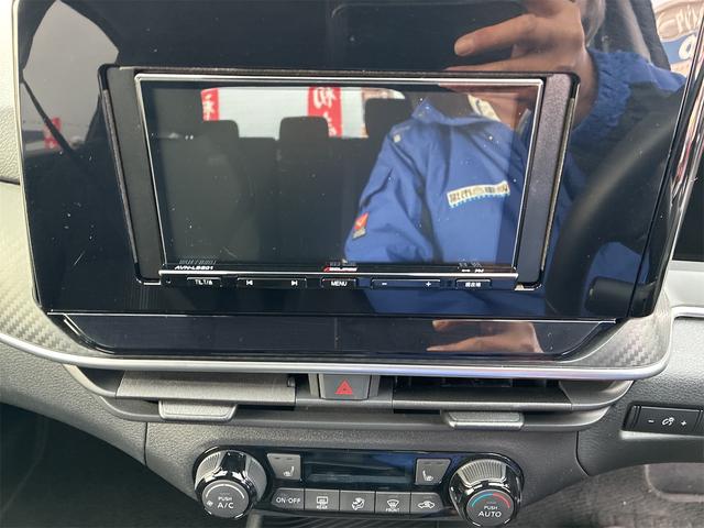 ���X�̃i�r�Q�[�V�����A�I�[�f�B�I�Ȃǂ̑����i�ɂ��܂��Ă͌���ł̔̔��ƂȂ�܂��B�����m���g�p�m�F���s���Ă���܂����A���\��ۏ؂�����̂ł͂������܂���B���������������܂��B