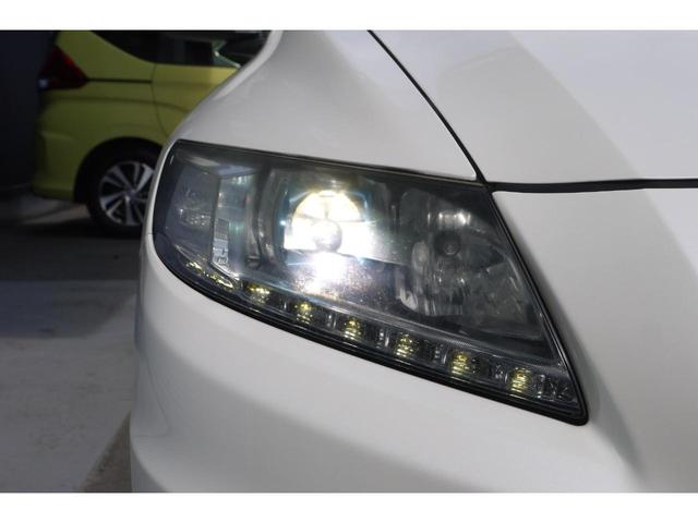 ＣＲ－Ｚ αマスターレーベル　６速ＭＴ　後期モデル　スカイルーフ　無限グリル　クルーズコントロール　バックカメラ　Ｂｌｕｅｔｏｏｔｈ対応社外メモリーナビ　フォグランプ　ＨＩＤヘッドライト　１７インチ純正アルミ　ヒーテッドドアミラー（40枚目）