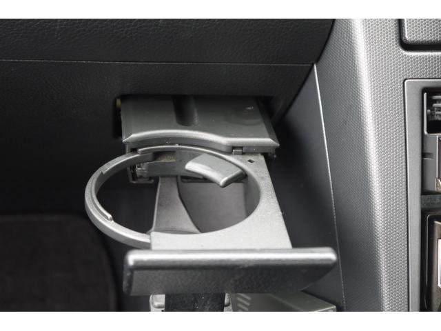 フェアレディＺ ベースグレード　トミーカイラコンプリート　６ＭＴ　トミーカイラエキマニ　トミーカイラオリジナル６ＰＯＤキャリパー　トミーカイラＰｒｏＲ１９インチ鍛造アルミ　トミーカイラフロントエアロ・サイドディフューザー（35枚目）