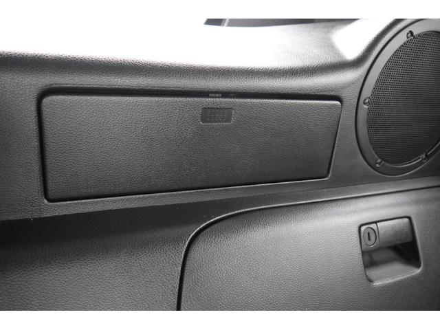 フェアレディＺ ベースグレード　トミーカイラコンプリート　６ＭＴ　トミーカイラエキマニ　トミーカイラオリジナル６ＰＯＤキャリパー　トミーカイラＰｒｏＲ１９インチ鍛造アルミ　トミーカイラフロントエアロ・サイドディフューザー（42枚目）