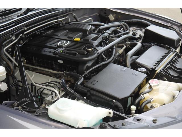 ロードスター ＲＳ　６ＭＴ　幌新品張替え済　新品夏タイヤ　ＨＫＳマフラー　スマートキー　純正キセノンヘッドライト　社外ＨＤＤナビ　フルセグ　Ｂｌｕｅｔｏｏｔｈハンズフリー　ＭＯＭＯステアリング　１７インチアルミホイール（43枚目）
