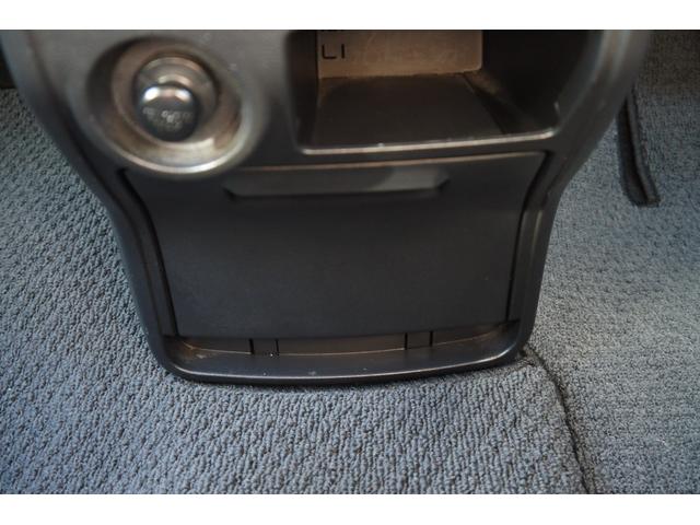 デリカＤ：５ Ｄ　パワーパッケージ　４ＷＤ　ディーゼルターボ　両側パワースライドドア　Ｂｌｕｅｔｏｏｔｈ対応メモリーナビ　前席２脚シートヒーター　フリップダウンモニター　クルーズコントロール　ＥＴＣ　ＸＴＲＥＭＥ－Ｊ１６インチＡＷ（34枚目）