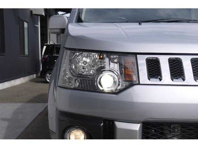 デリカＤ：５ Ｄ　パワーパッケージ　４ＷＤ　ディーゼルターボ　フリップダウンモニター　両側パワースライドドア　前席２脚シートヒーター　クルーズコントロール　パドルシフト　ステアリングスイッチ　純正９インチメモリーナビ　８人乗り　Ｂカメラ（14枚目）