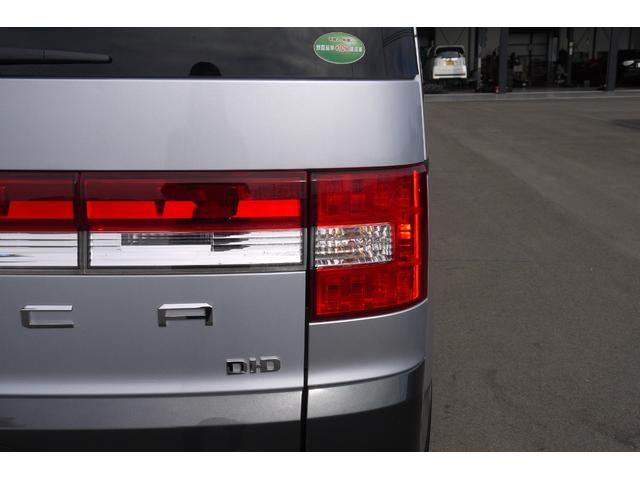 デリカＤ：５ Ｄ　パワーパッケージ　４ＷＤ　ディーゼルターボ　フリップダウンモニター　両側パワースライドドア　前席２脚シートヒーター　クルーズコントロール　パドルシフト　ステアリングスイッチ　純正９インチメモリーナビ　８人乗り　Ｂカメラ（19枚目）