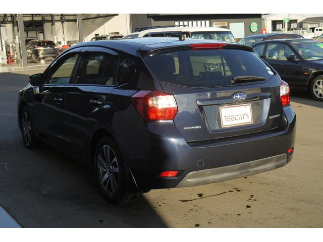 インプレッサスポーツ ２．０ｉアイサイト　プラウドエディション　４ＷＤ　アイサイト　後期モデル　レーダークルーズコントロール　パワーシート　左右独立温度調整機能付オートエアコン　純正１６インチアルミホイール　社外ＨＤＤナビ　オートライト　ＨＩＤヘッドライト　ＥＴＣ（9枚目）