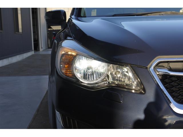 インプレッサスポーツ ２．０ｉアイサイト　プラウドエディション　４ＷＤ　アイサイト　後期モデル　レーダークルーズコントロール　パワーシート　左右独立温度調整機能付オートエアコン　純正１６インチアルミホイール　社外ＨＤＤナビ　オートライト　ＨＩＤヘッドライト　ＥＴＣ（13枚目）