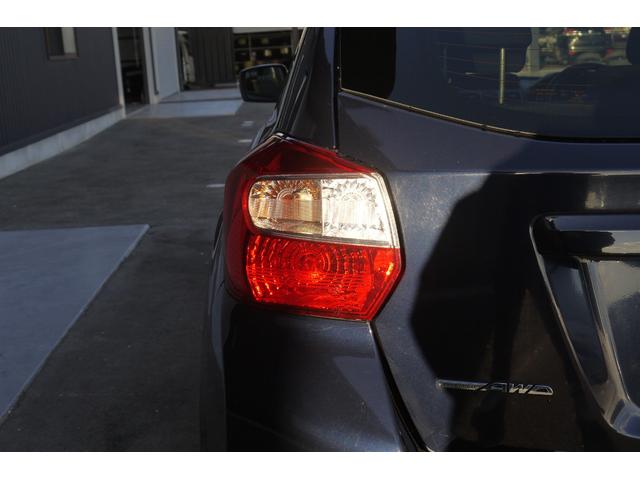 インプレッサスポーツ ２．０ｉアイサイト　プラウドエディション　４ＷＤ　アイサイト　後期モデル　レーダークルーズコントロール　パワーシート　左右独立温度調整機能付オートエアコン　純正１６インチアルミホイール　社外ＨＤＤナビ　オートライト　ＨＩＤヘッドライト　ＥＴＣ（20枚目）