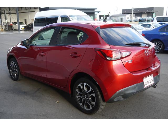 デミオ ＸＤツーリング　４ＷＤ　ディーゼルターボ　アイアクティブセンス　ワンオーナー　Ｂｌｕｅｔｏｏｔｈ対応マツダコネクトナビ　ヘッドアップディスプレイ　純正ＬＥＤヘッドライト　クルーズコントロール　パドルシフト　　ＥＴＣ（8枚目）