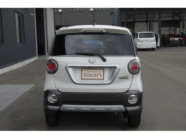 キャスト アクティバＧ　ターボ　ＳＡＩＩ　４ＷＤ　ターボ　スマートアシスト２　１０．１型ＬＥＤ液晶ディスプレイオーディオ　ＬＥＤヘッドライト　ＬＥＤフォグランプ　純正１５インチアルミホイール　オートライト　オートエアコン　スマートキー　ＥＴＣ（3枚目）