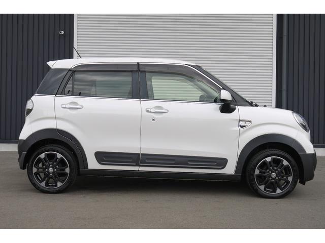 キャスト アクティバＧ　ターボ　ＳＡＩＩ　４ＷＤ　ターボ　スマートアシスト２　１０．１型ＬＥＤ液晶ディスプレイオーディオ　ＬＥＤヘッドライト　ＬＥＤフォグランプ　純正１５インチアルミホイール　オートライト　オートエアコン　スマートキー　ＥＴＣ（7枚目）