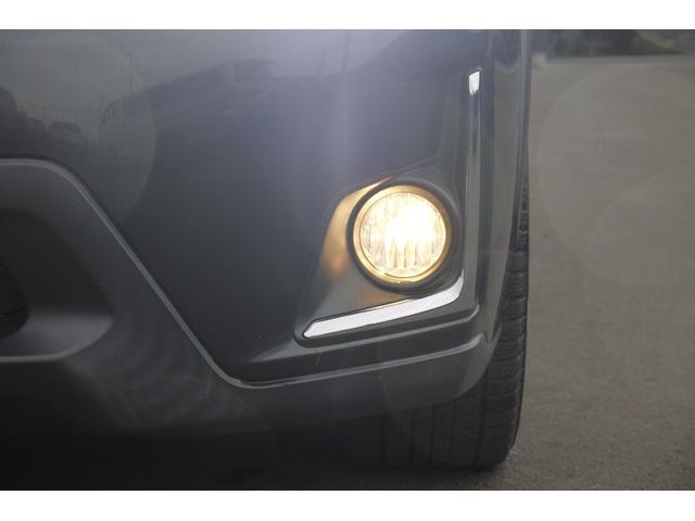 XVハイブリッド 2.0i アイサイト 4WD アイサイト ハイブリッド クルーズコントロール Bluetooth対応純正メモリーナビ エンジンスターター ドライブレコーダー 左右独立温度調整オートエアコン 純正アルミホイール ETC(17枚目)