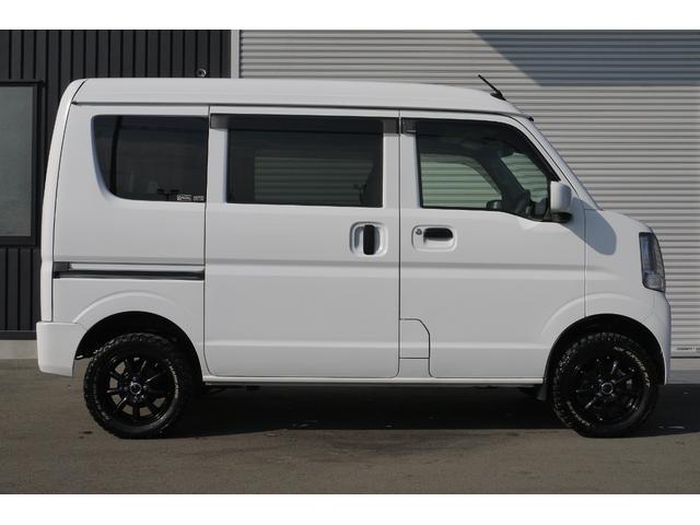 ＮＶ１００クリッパーバン ＧＸ　４ＷＤ　エマージェンシーブレーキ　ＬＥＤヘッドライト　Ｂｌｕｅｔｏｏｔｈ対応社外メモリーナビ　リアヒーター　オーバーヘッドシェルフ　社外１４インチアルミホイール　Ｍ／Ｔタイヤ　リフトアップ　ＥＴＣ（7枚目）