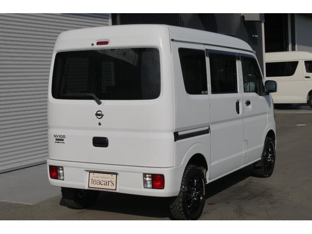 ＮＶ１００クリッパーバン ＧＸ　４ＷＤ　エマージェンシーブレーキ　ＬＥＤヘッドライト　Ｂｌｕｅｔｏｏｔｈ対応社外メモリーナビ　リアヒーター　オーバーヘッドシェルフ　社外１４インチアルミホイール　Ｍ／Ｔタイヤ　リフトアップ　ＥＴＣ（8枚目）